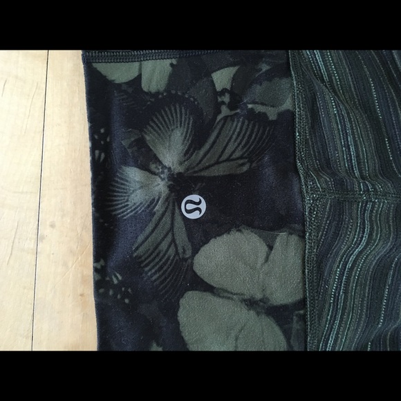 Lululemon Skinny Groove Pant Butterfly Green - Picture 7 of 7